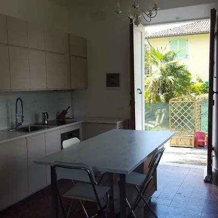 Ferienhaus Villino Piera, 250 M Dal Mare